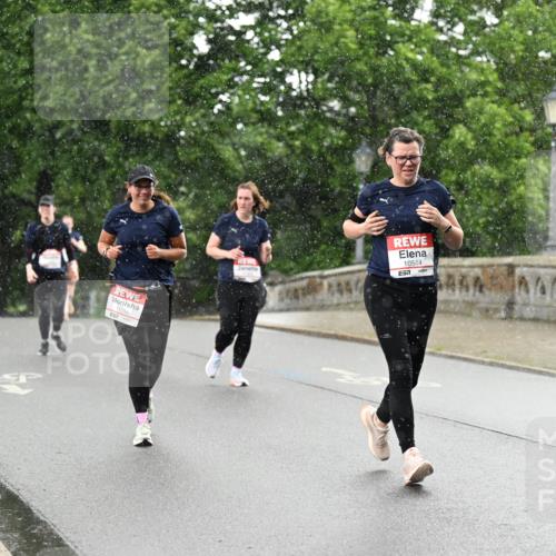 14.06.2026 - REWE Women's Run Dr. Thomas Lammeyer http://msf.ph/oto/9770244 14.06.2026 09:47:36 Laufen 10544, 57 meine-sportfotos.de