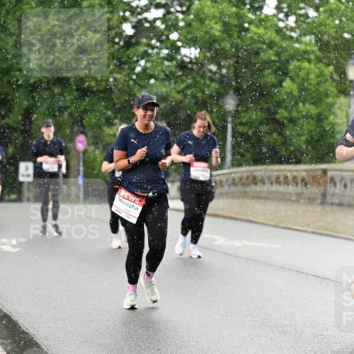 14.06.2026 - REWE Women's Run Dr. Thomas Lammeyer http://msf.ph/oto/9770259 14.06.2026 09:47:37 Laufen 9, 10544 meine-sportfotos.de