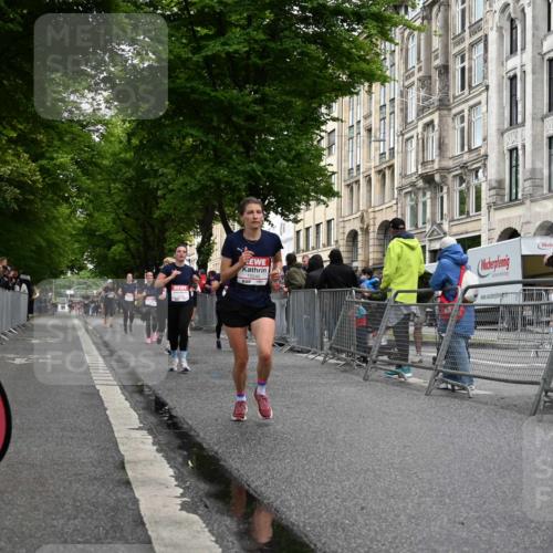 14.06.2026 - REWE Women's Run J. Mangold http://msf.ph/oto/9770273 14.06.2026 09:55:31 Ziel 10285, 10546, 10600, 10623, 10796, 10874, 10927 meine-sportfotos.de