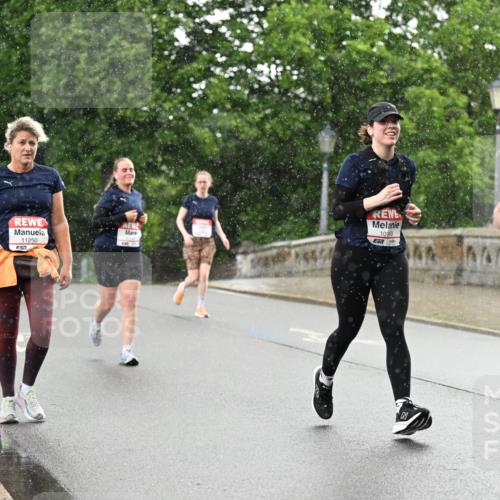 14.06.2026 - REWE Women's Run Dr. Thomas Lammeyer http://msf.ph/oto/9770274 14.06.2026 09:47:40 Laufen 11250, 10969, 10326 meine-sportfotos.de