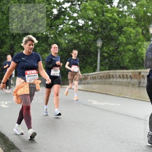 14.06.2026 - REWE Women's Run Dr. Thomas Lammeyer http://msf.ph/oto/9770280 14.06.2026 09:47:40 Laufen 11250, 10959 meine-sportfotos.de