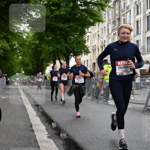 14.06.2026 - REWE Women's Run J. Mangold http://msf.ph/oto/9770300 14.06.2026 09:55:36 Ziel 10116, 10285, 10546, 10623, 10745, 10796, 10874, 10882, 11409 meine-sportfotos.de
