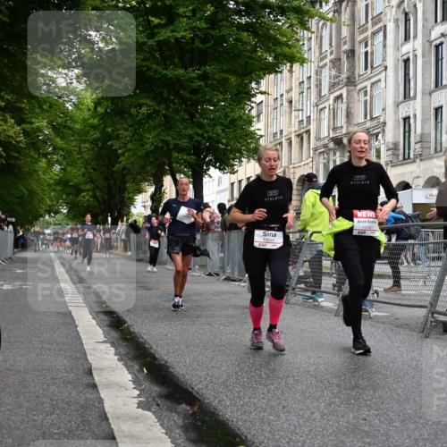 14.06.2026 - REWE Women's Run J. Mangold http://msf.ph/oto/9770326 14.06.2026 09:55:47 Ziel 10089, 10387, 10561, 11313 meine-sportfotos.de