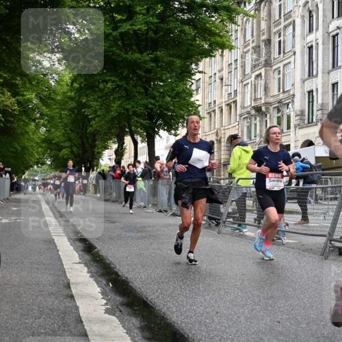 14.06.2026 - REWE Women's Run J. Mangold http://msf.ph/oto/9770338 14.06.2026 09:55:48 Ziel 10089, 10211, 10387, 10451, 10561, 11313 meine-sportfotos.de