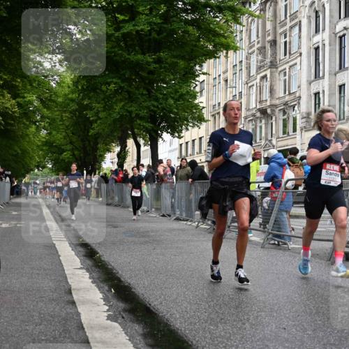 14.06.2026 - REWE Women's Run J. Mangold http://msf.ph/oto/9770343 14.06.2026 09:55:48 Ziel 10089, 10211, 10387, 10451, 10561, 11313 meine-sportfotos.de