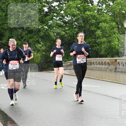 14.06.2026 - REWE Women's Run Dr. Thomas Lammeyer http://msf.ph/oto/9770356 14.06.2026 09:47:45 Laufen 10761, 57, 1043, 10533 meine-sportfotos.de