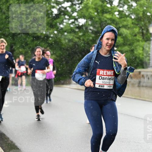 14.06.2026 - REWE Women's Run Dr. Thomas Lammeyer http://msf.ph/oto/9770415 14.06.2026 09:47:51 Laufen 10213 meine-sportfotos.de