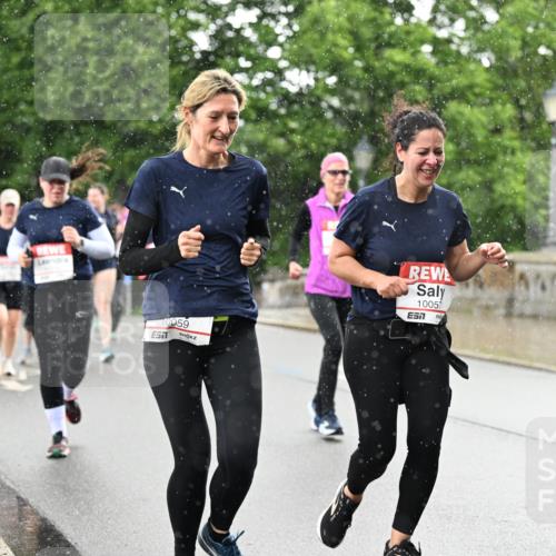14.06.2026 - REWE Women's Run Dr. Thomas Lammeyer http://msf.ph/oto/9770436 14.06.2026 09:47:53 Laufen 10059, 10057 meine-sportfotos.de