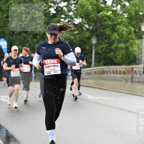 14.06.2026 - REWE Women's Run Dr. Thomas Lammeyer http://msf.ph/oto/9770449 14.06.2026 09:47:54 Laufen 11316, 1066, 57 meine-sportfotos.de