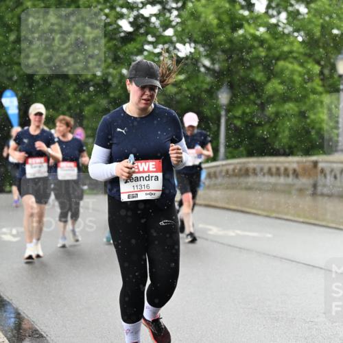 14.06.2026 - REWE Women's Run Dr. Thomas Lammeyer http://msf.ph/oto/9770452 14.06.2026 09:47:54 Laufen 11316, 7, 1066, 57 meine-sportfotos.de