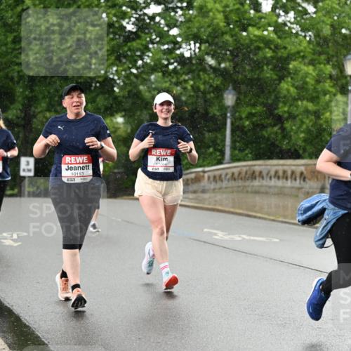 14.06.2026 - REWE Women's Run Dr. Thomas Lammeyer http://msf.ph/oto/9770511 14.06.2026 09:48:08 Laufen 10113, 7, 11264, 7, 157, 11112 meine-sportfotos.de