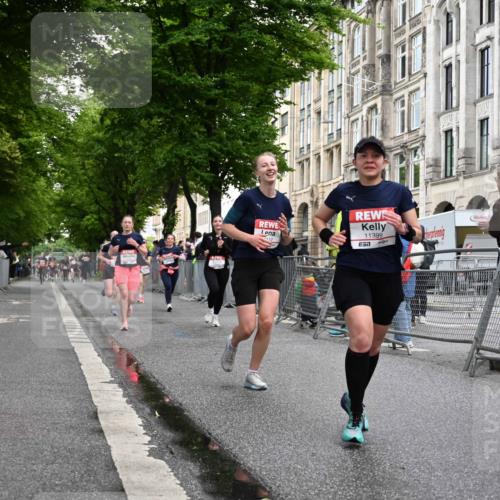 14.06.2026 - REWE Women's Run J. Mangold http://msf.ph/oto/9770515 14.06.2026 09:56:09 Ziel 10098, 10112, 10122, 10234, 10265, 10304, 10682, 10736, 10774, 10845, 10867, 10969, 11383, 11399, 11428, 11515 meine-sportfotos.de
