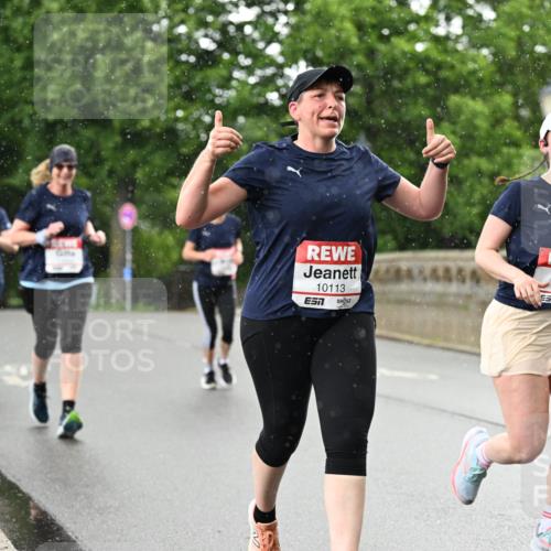 14.06.2026 - REWE Women's Run Dr. Thomas Lammeyer http://msf.ph/oto/9770523 14.06.2026 09:48:09 Laufen 10113, 464450, 11264, 557 meine-sportfotos.de