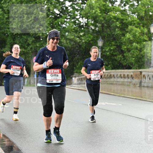 14.06.2026 - REWE Women's Run Dr. Thomas Lammeyer http://msf.ph/oto/9770534 14.06.2026 09:48:10 Laufen 11410, 7, 11081 meine-sportfotos.de