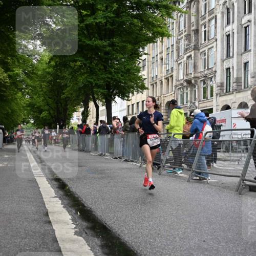 14.06.2026 - REWE Women's Run J. Mangold http://msf.ph/oto/9770568 14.06.2026 09:56:14 Ziel 10018, 10112, 10234, 10265, 10682, 10736, 10845 meine-sportfotos.de