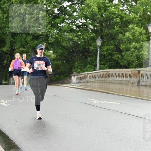 14.06.2026 - REWE Women's Run Dr. Thomas Lammeyer http://msf.ph/oto/9770586 14.06.2026 09:48:15 Laufen 10655 meine-sportfotos.de