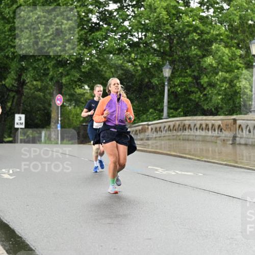 14.06.2026 - REWE Women's Run Dr. Thomas Lammeyer http://msf.ph/oto/9770626 14.06.2026 09:48:18 Laufen 3 meine-sportfotos.de