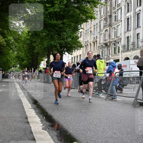 14.06.2026 - REWE Women's Run J. Mangold http://msf.ph/oto/9770630 14.06.2026 09:56:27 Ziel 10156, 10399, 10438, 10465, 10547, 10781, 10782, 11007, 11415, 11516 meine-sportfotos.de