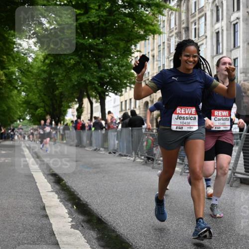 14.06.2026 - REWE Women's Run J. Mangold http://msf.ph/oto/9770641 14.06.2026 09:56:29 Ziel 10399, 10438, 10465, 10781, 10782, 11007, 11312, 11415, 11516 meine-sportfotos.de