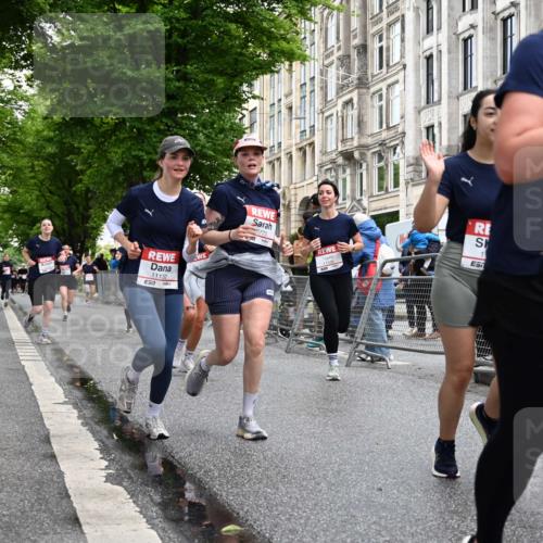 14.06.2026 - REWE Women's Run J. Mangold http://msf.ph/oto/9770683 14.06.2026 09:56:42 Ziel 10167, 10253, 10479, 10740, 10773, 11055, 11132, 11214, 11302, 11344, 11436, 11509, 11535 meine-sportfotos.de