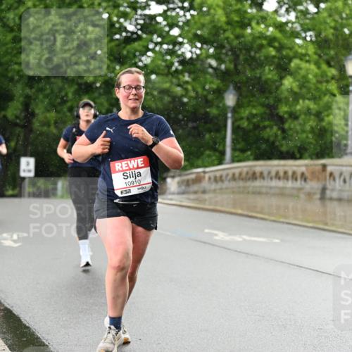 14.06.2026 - REWE Women's Run Dr. Thomas Lammeyer http://msf.ph/oto/9770684 14.06.2026 09:48:22 Laufen 619, 10910 meine-sportfotos.de