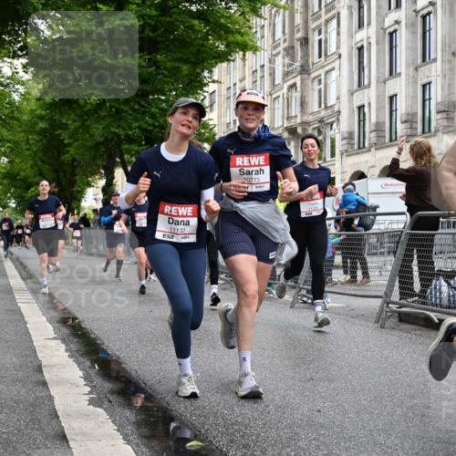 14.06.2026 - REWE Women's Run J. Mangold http://msf.ph/oto/9770687 14.06.2026 09:56:42 Ziel 10167, 10253, 10479, 10740, 10773, 11055, 11132, 11214, 11302, 11344, 11436, 11509, 11535 meine-sportfotos.de