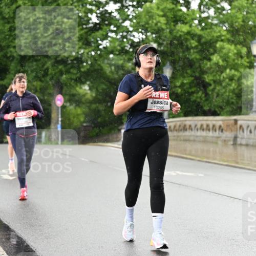 14.06.2026 - REWE Women's Run Dr. Thomas Lammeyer http://msf.ph/oto/9770709 14.06.2026 09:48:24 Laufen 10205, 0 meine-sportfotos.de