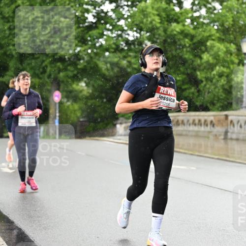 14.06.2026 - REWE Women's Run Dr. Thomas Lammeyer http://msf.ph/oto/9770711 14.06.2026 09:48:24 Laufen 0205 meine-sportfotos.de