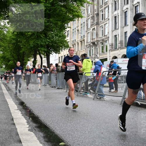 14.06.2026 - REWE Women's Run J. Mangold http://msf.ph/oto/9770724 14.06.2026 09:56:47 Ziel 10167, 10253, 10287, 10463, 10479, 10740, 10844, 11055, 11344, 11509, 11535 meine-sportfotos.de