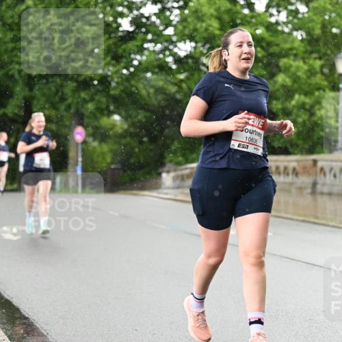 14.06.2026 - REWE Women's Run Dr. Thomas Lammeyer http://msf.ph/oto/9770758 14.06.2026 09:48:27 Laufen 10836, 7 meine-sportfotos.de