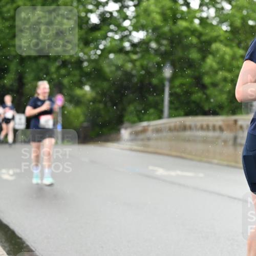 14.06.2026 - REWE Women's Run Dr. Thomas Lammeyer http://msf.ph/oto/9770769 14.06.2026 09:48:28 Laufen 10836 meine-sportfotos.de