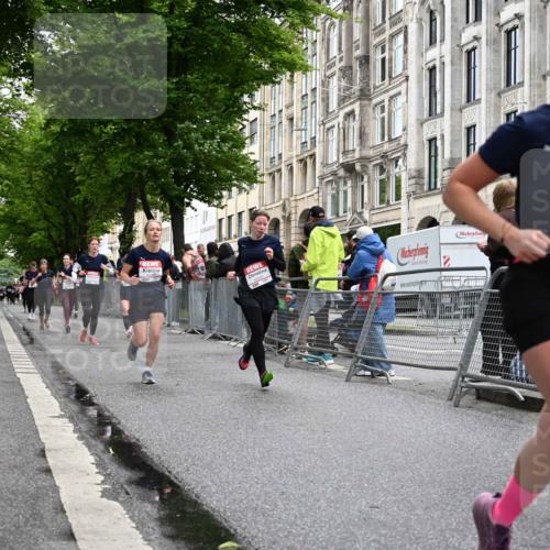 14.06.2026 - REWE Women's Run J. Mangold http://msf.ph/oto/9770844 14.06.2026 09:57:06 Ziel 10075, 10173, 10226, 10802, 10901, 10976, 11183, 11262, 11276, 11304 meine-sportfotos.de