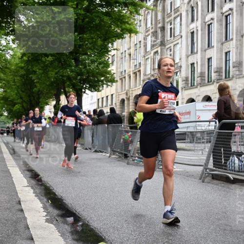 14.06.2026 - REWE Women's Run J. Mangold http://msf.ph/oto/9770857 14.06.2026 09:57:08 Ziel 10075, 10173, 10226, 10802, 10901, 11183, 11262, 11276, 11423 meine-sportfotos.de
