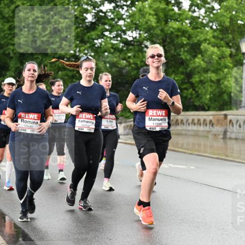 14.06.2026 - REWE Women's Run Dr. Thomas Lammeyer http://msf.ph/oto/9770867 14.06.2026 09:48:37 Laufen 10646, 7, 10538, 7, 11098, 7 meine-sportfotos.de