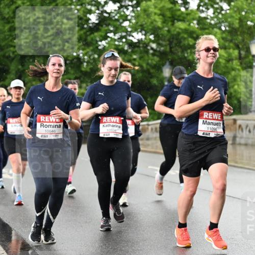 14.06.2026 - REWE Women's Run Dr. Thomas Lammeyer http://msf.ph/oto/9770873 14.06.2026 09:48:37 Laufen 10646, 10538, 7, 11098, 7, 2229 meine-sportfotos.de
