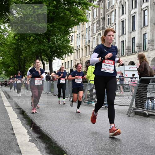 14.06.2026 - REWE Women's Run J. Mangold http://msf.ph/oto/9770874 14.06.2026 09:57:10 Ziel 10075, 10173, 10226, 10310, 10377, 10802, 10901, 11131, 11262, 11276, 11423 meine-sportfotos.de