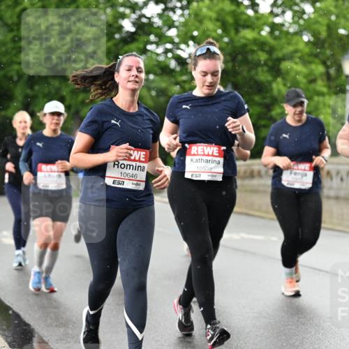 14.06.2026 - REWE Women's Run Dr. Thomas Lammeyer http://msf.ph/oto/9770883 14.06.2026 09:48:38 Laufen 10646, 7, 10538, 57, 11098 meine-sportfotos.de