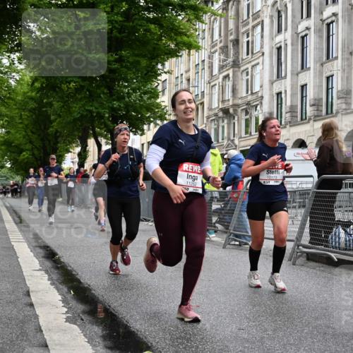 14.06.2026 - REWE Women's Run J. Mangold http://msf.ph/oto/9770884 14.06.2026 09:57:11 Ziel 10173, 10226, 10310, 10377, 10802, 10901, 11131, 11262, 11276, 11423 meine-sportfotos.de