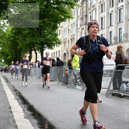 14.06.2026 - REWE Women's Run J. Mangold http://msf.ph/oto/9770895 14.06.2026 09:57:12 Ziel 10173, 10226, 10310, 10377, 10802, 10901, 11131, 11262, 11276, 11423 meine-sportfotos.de