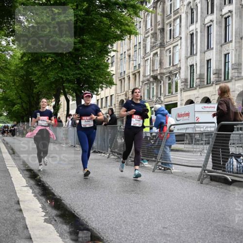 14.06.2026 - REWE Women's Run J. Mangold http://msf.ph/oto/9770920 14.06.2026 09:57:17 Ziel 10310, 10377, 10378, 10815, 11131, 11210, 11423 meine-sportfotos.de