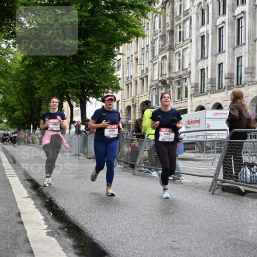 14.06.2026 - REWE Women's Run J. Mangold http://msf.ph/oto/9770926 14.06.2026 09:57:18 Ziel 10310, 10377, 10378, 10815, 11131, 11210 meine-sportfotos.de