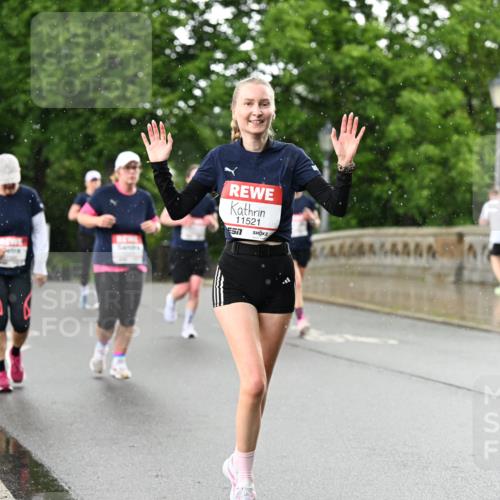 14.06.2026 - REWE Women's Run Dr. Thomas Lammeyer http://msf.ph/oto/9770935 14.06.2026 09:48:42 Laufen 11521, 7 meine-sportfotos.de