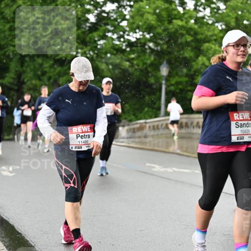 14.06.2026 - REWE Women's Run Dr. Thomas Lammeyer http://msf.ph/oto/9770965 14.06.2026 09:48:44 Laufen 11489, 10428 meine-sportfotos.de