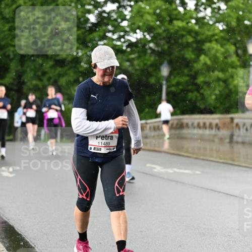 14.06.2026 - REWE Women's Run Dr. Thomas Lammeyer http://msf.ph/oto/9770972 14.06.2026 09:48:45 Laufen 11489, 10428, 7 meine-sportfotos.de