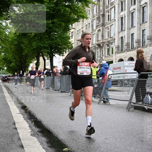 14.06.2026 - REWE Women's Run J. Mangold http://msf.ph/oto/9770987 14.06.2026 09:57:36 Ziel 10069, 10193, 10291, 10608, 10912, 11417 meine-sportfotos.de