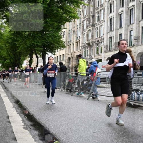 14.06.2026 - REWE Women's Run J. Mangold http://msf.ph/oto/9771016 14.06.2026 09:57:43 Ziel 10069, 10605, 10638, 10640, 10912, 11370 meine-sportfotos.de