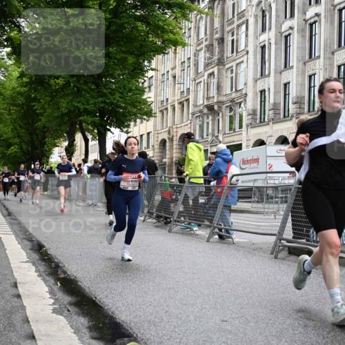 14.06.2026 - REWE Women's Run J. Mangold http://msf.ph/oto/9771018 14.06.2026 09:57:43 Ziel 10069, 10605, 10638, 10640, 10912, 11370 meine-sportfotos.de