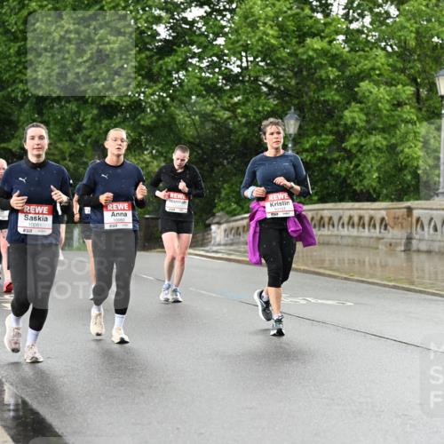 14.06.2026 - REWE Women's Run Dr. Thomas Lammeyer http://msf.ph/oto/9771025 14.06.2026 09:48:48 Laufen 10701, 10061, 57, 10060, 444444444 meine-sportfotos.de
