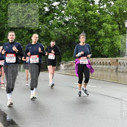 14.06.2026 - REWE Women's Run Dr. Thomas Lammeyer http://msf.ph/oto/9771027 14.06.2026 09:48:48 Laufen 10061, 7, 10060, 44444444444 meine-sportfotos.de