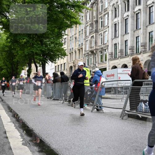 14.06.2026 - REWE Women's Run J. Mangold http://msf.ph/oto/9771038 14.06.2026 09:57:45 Ziel 10069, 10605, 10638, 10640, 10912, 10930, 11370, 11479 meine-sportfotos.de